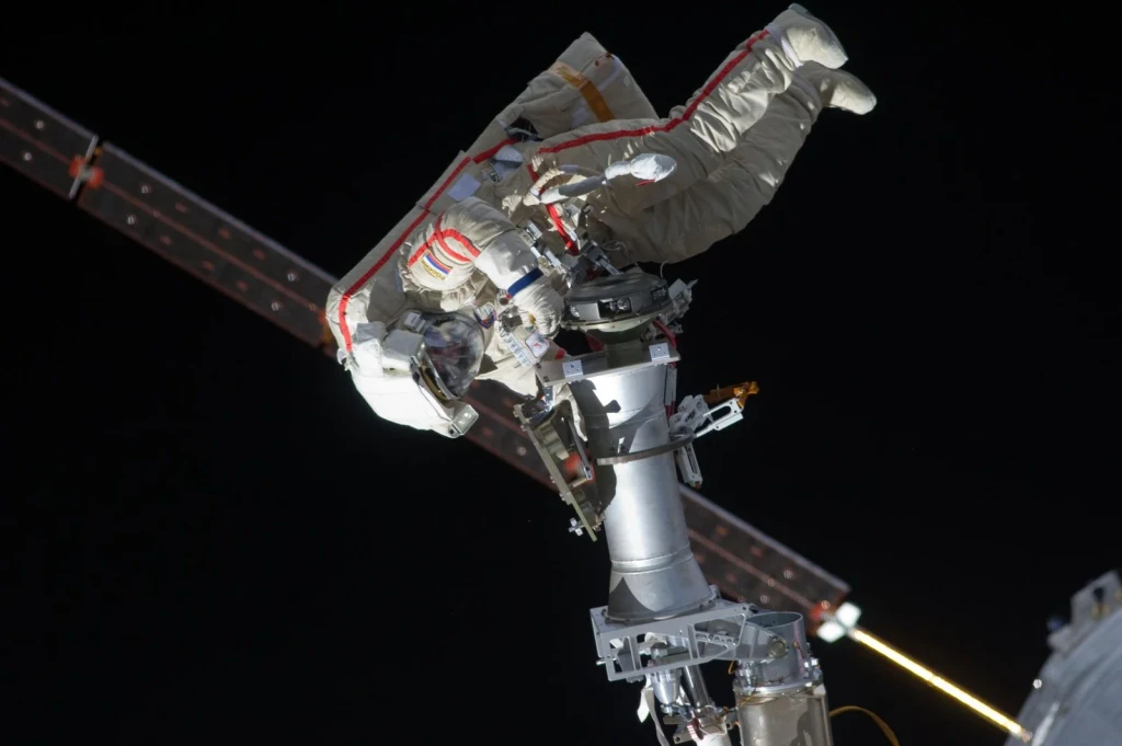 Russian EVA-31 spacewalk, from Astronauts
