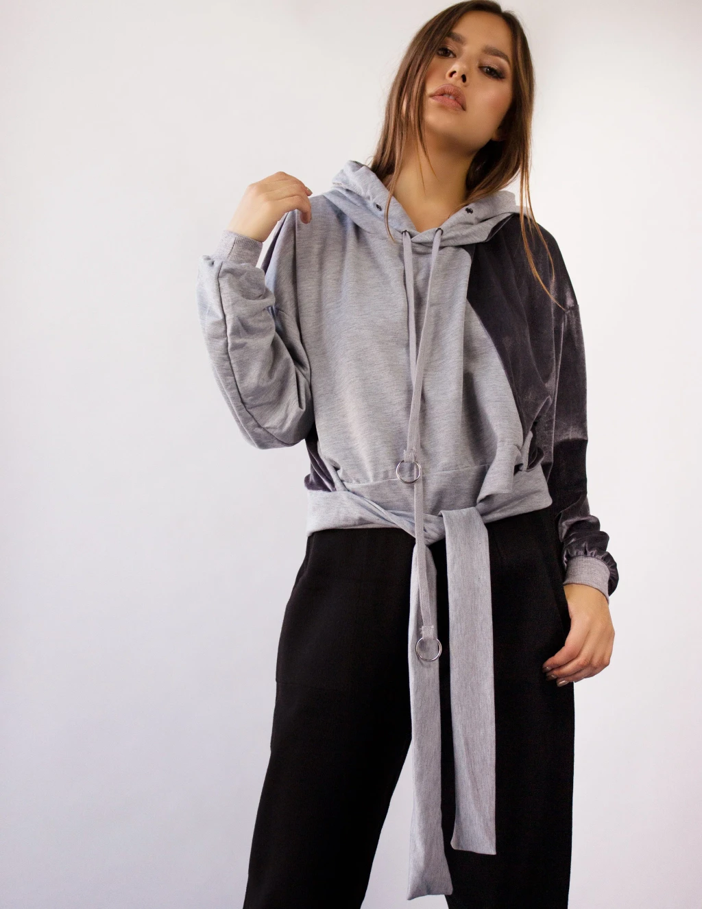 NESO SWEATER- GRAY, from Fakemovement