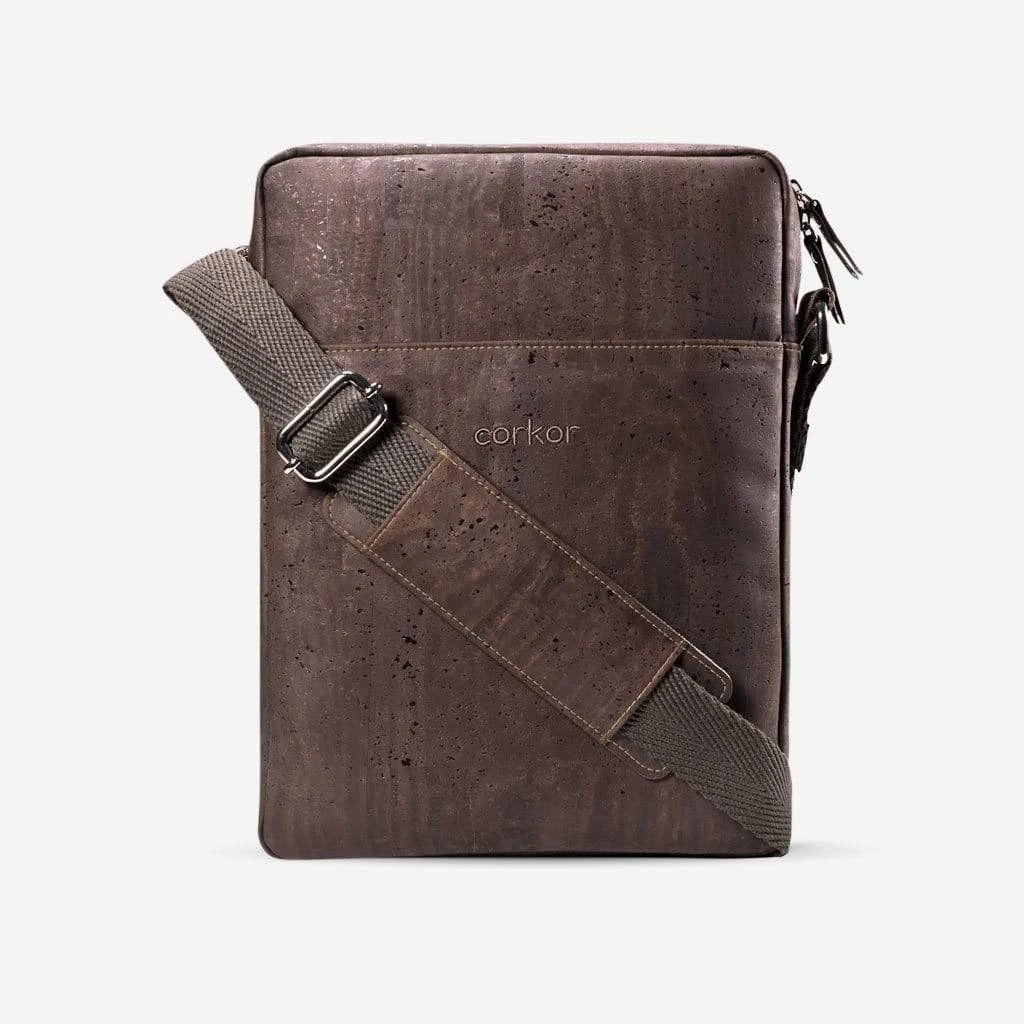 Briefcase Medium, from Fakemovement