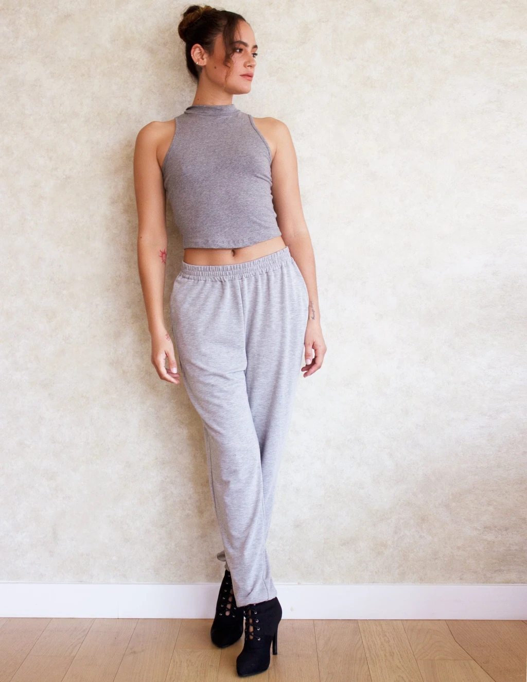 AMICIA JOGGER SET- SMOKE, from Fakemovement