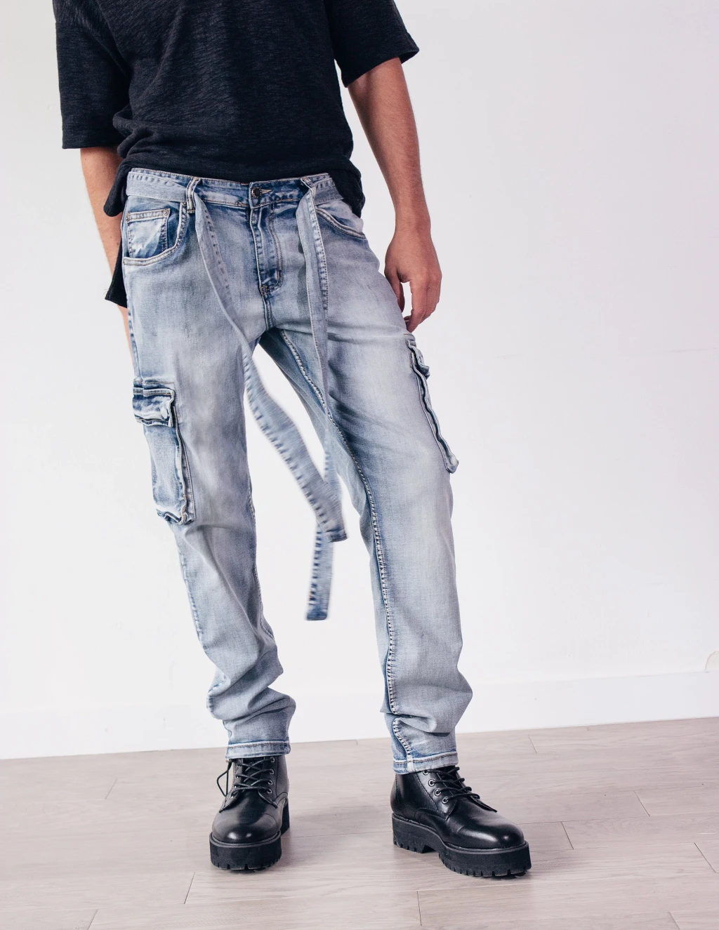 LEADING DENIM CARGO PANTS- SPINEL, from Fakemovement