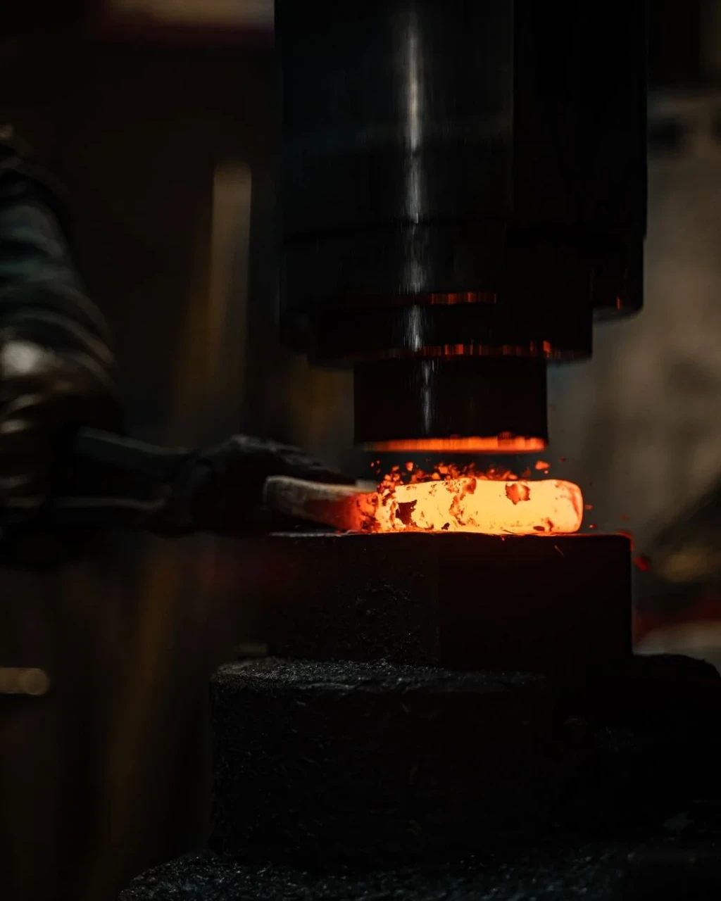 Press and Force, from Iron and the End of Bronze