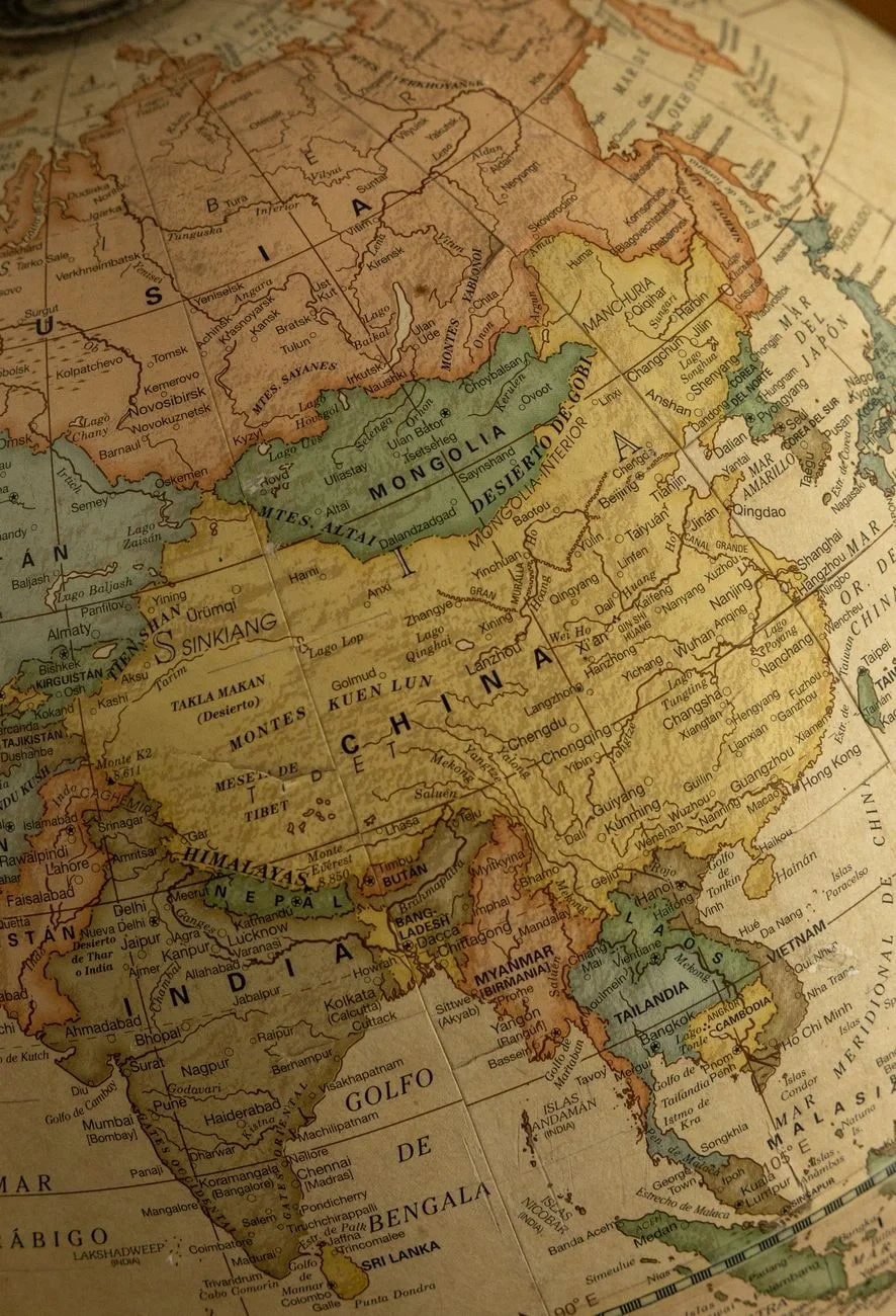 Eastern Boundaries, from Maps: How We Drew What We Did Not Know
