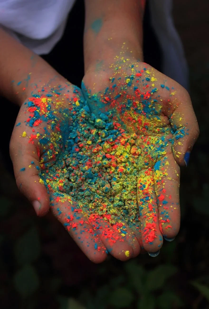 Powder in Hand, from Where Pigments Come From